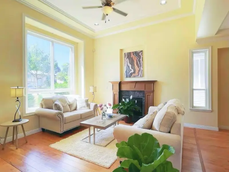 6194 175A STREET - photo 1 of 20