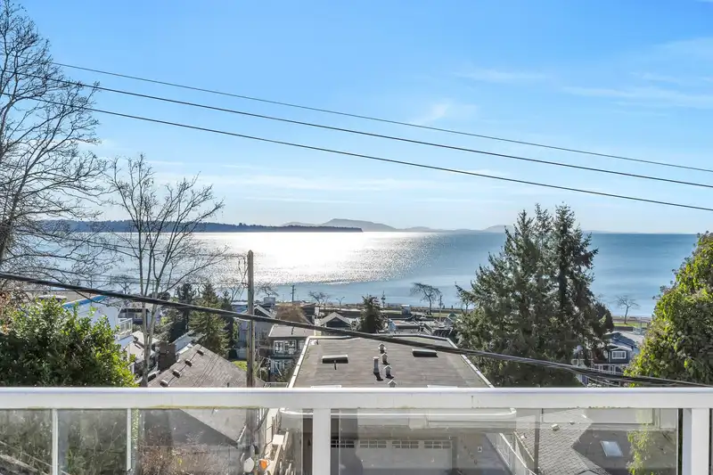 14763 MCDONALD AVENUE - photo 2 of 33