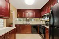 211 15282 19TH AVENUE - thumbnail 9