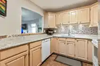 412 1220 FIR STREET - thumbnail 4