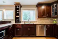1142 161A STREET - thumbnail 6