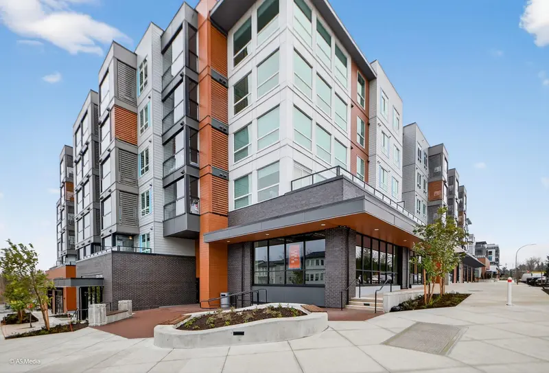 504 19885 76 AVENUE - photo 1 of 25