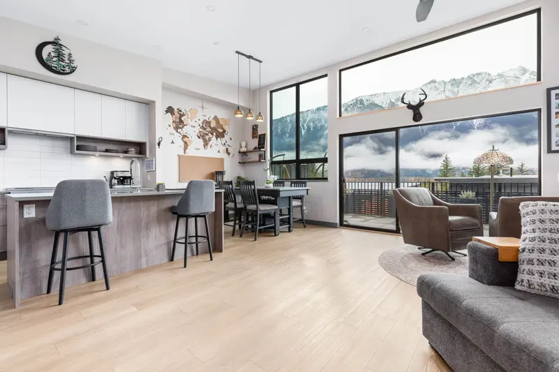 50 4000 SUNSTONE WAY - photo 2 of 25