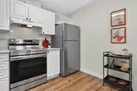 201 15241 18 AVENUE - thumbnail 11