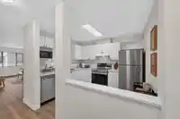 201 15241 18 AVENUE - thumbnail 6