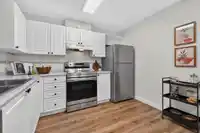 201 15241 18 AVENUE - thumbnail 8