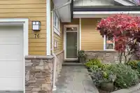 76 14655 32 AVENUE - thumbnail 3