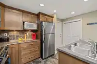 109 15357 17A AVENUE - thumbnail 6