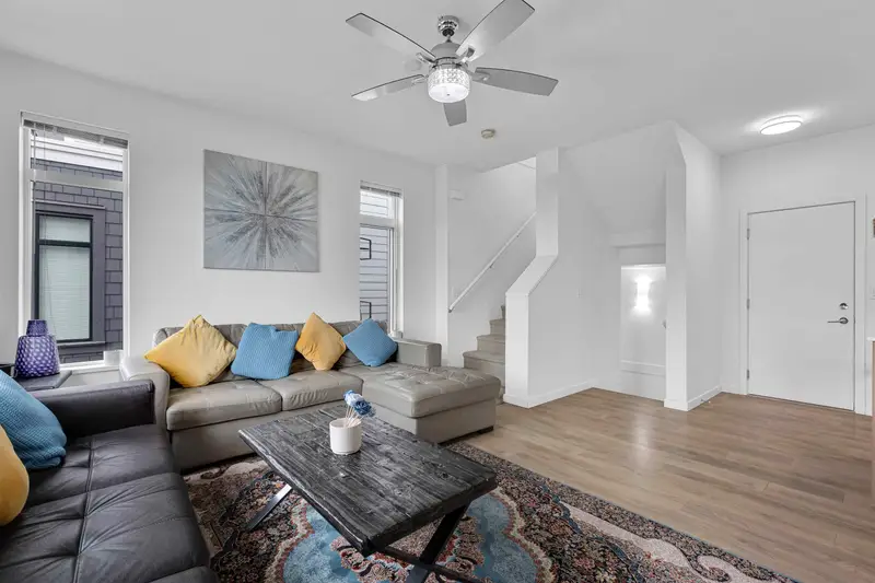 79 15255 SITKA DR DRIVE - photo 2 of 25