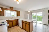 1570 161 STREET - thumbnail 9