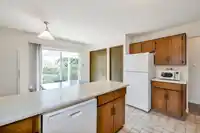 1570 161 STREET - thumbnail 10