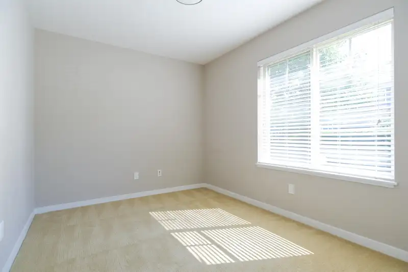 9 2845 156 STREET - photo 3 of 19