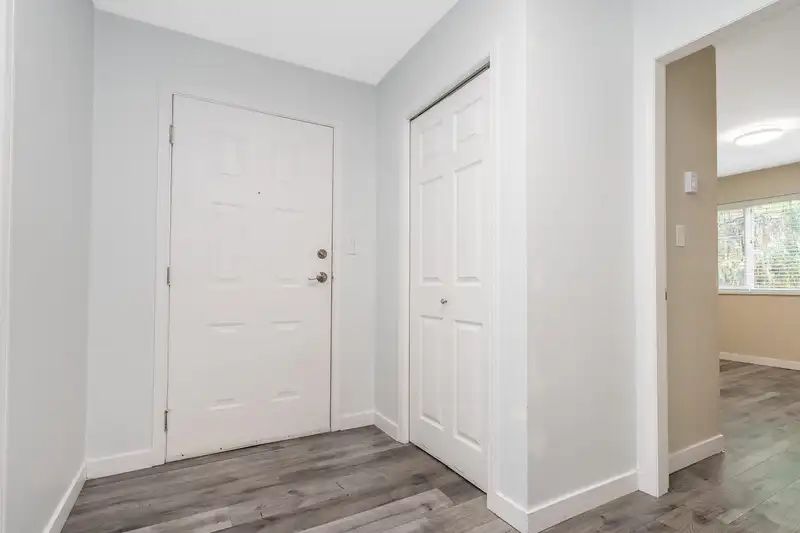 203 2855 152 STREET - photo 2 of 31