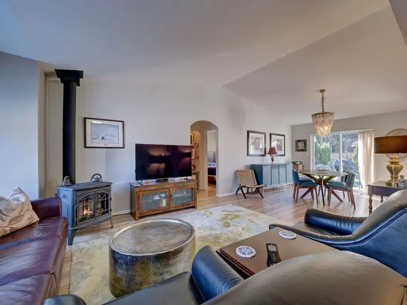 5643 CURTIS PLACE - photo 1 of 25