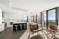 2104 1588 JOHNSTON ROAD - thumbnail 7