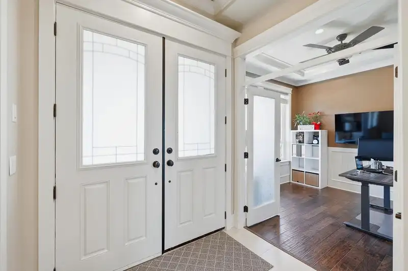 17351 3A AVENUE - photo 4 of 40