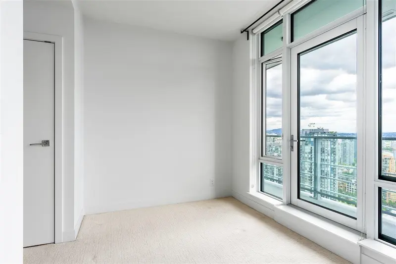 3505 1283 HOWE STREET - photo 3 of 10