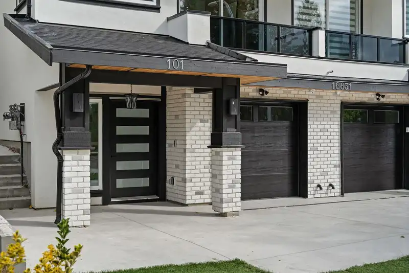 101 16631 18 AVENUE - photo 2 of 25