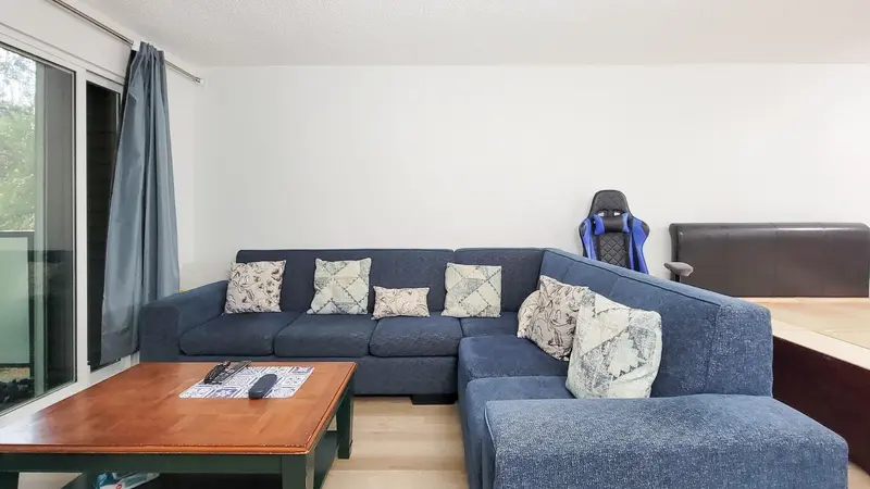 214 33400 BOURQUIN PLACE - photo 4 of 23