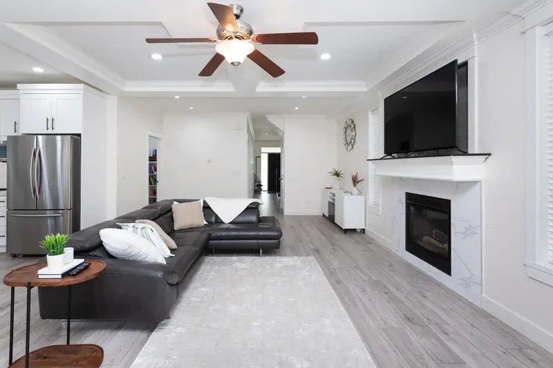 7850 211B STREET - photo 4 of 25