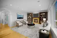 923 163 STREET - thumbnail 2