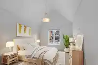923 163 STREET - thumbnail 7