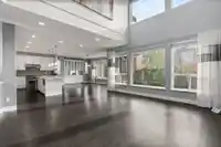 16726 18 AVENUE - thumbnail 4