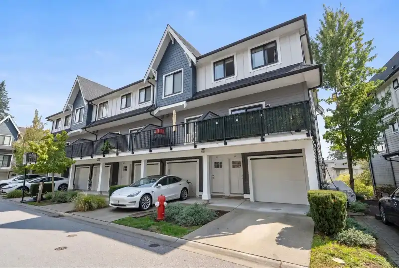 40 2888 156 STREET - photo 1 of 25