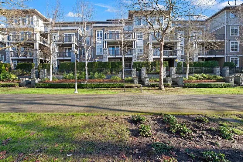 114 6279 EAGLES DRIVE - photo 4 of 23