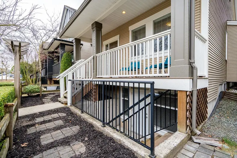 18878 68TH AVENUE - photo 3 of 25