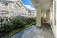 31 2925 KING GEORGE BOULEVARD - thumbnail 24