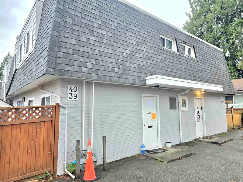 39 21555 DEWDNEY TRUNK ROAD - photo 2 of 14