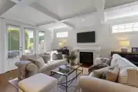 3758 DEVONSHIRE DRIVE - thumbnail 3