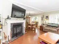 297 1840 160 STREET - thumbnail 6