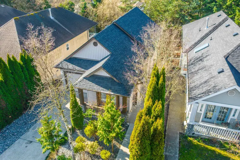 11509 228 STREET - photo 4 of 25