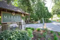 10 2678 KING GEORGE BOULEVARD - thumbnail 2
