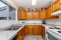 18 2345 CRANLEY DRIVE - thumbnail 8