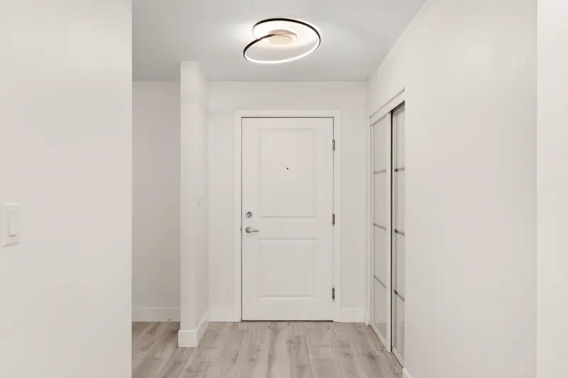 429 19673 MEADOW GARDENS WAY - photo 4 of 25