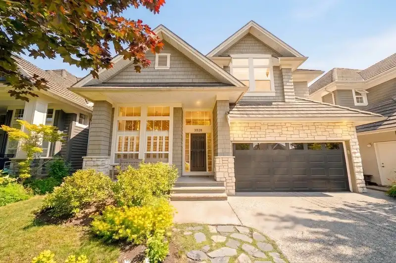 3528 ROSEMARY HEIGHTS CRESCENT - photo 1 of 40