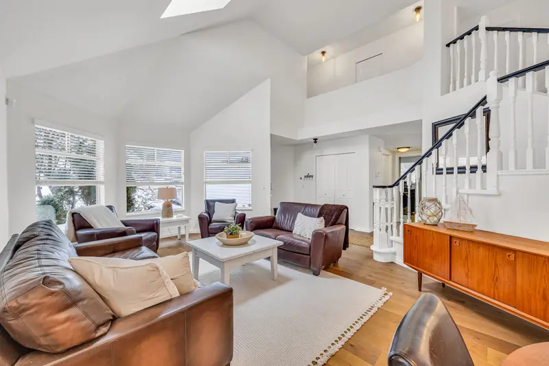 117 ASPENWOOD DRIVE - photo 3 of 25