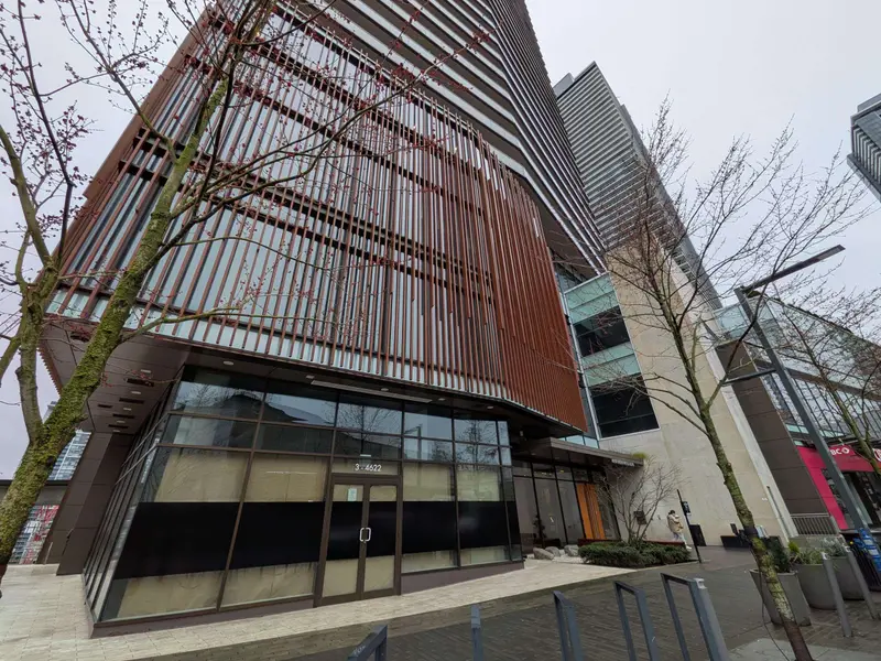 5008 4650 BRENTWOOD BOULEVARD - photo 3 of 19