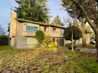 2241 152A STREET - thumbnail 1