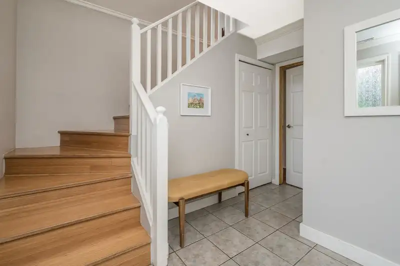 2241 152A STREET - photo 2 of 40