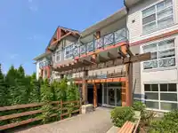 201 14605 MCDOUGALL DRIVE - thumbnail 2