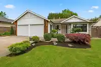 1290 163A STREET - thumbnail 1