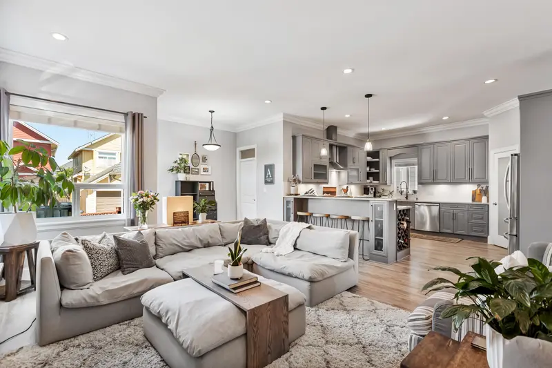 17421 1A AVENUE - photo 1 of 25