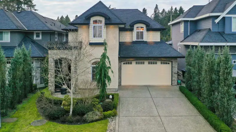 817 163A STREET - photo 2 of 40