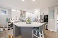 15592 GOGGS AVENUE - thumbnail 6