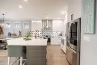 15592 GOGGS AVENUE - thumbnail 7