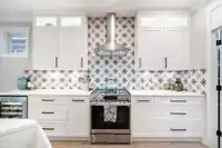 15592 GOGGS AVENUE - thumbnail 9